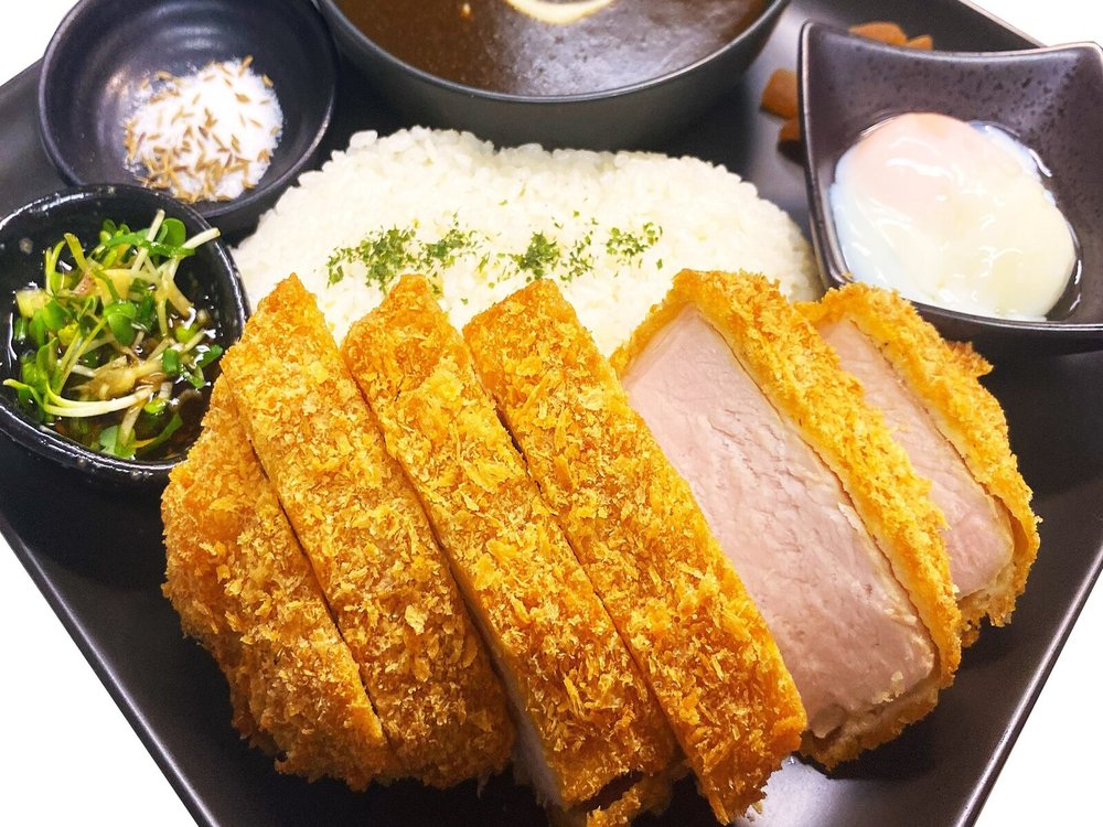 極厚ロースカツカレー